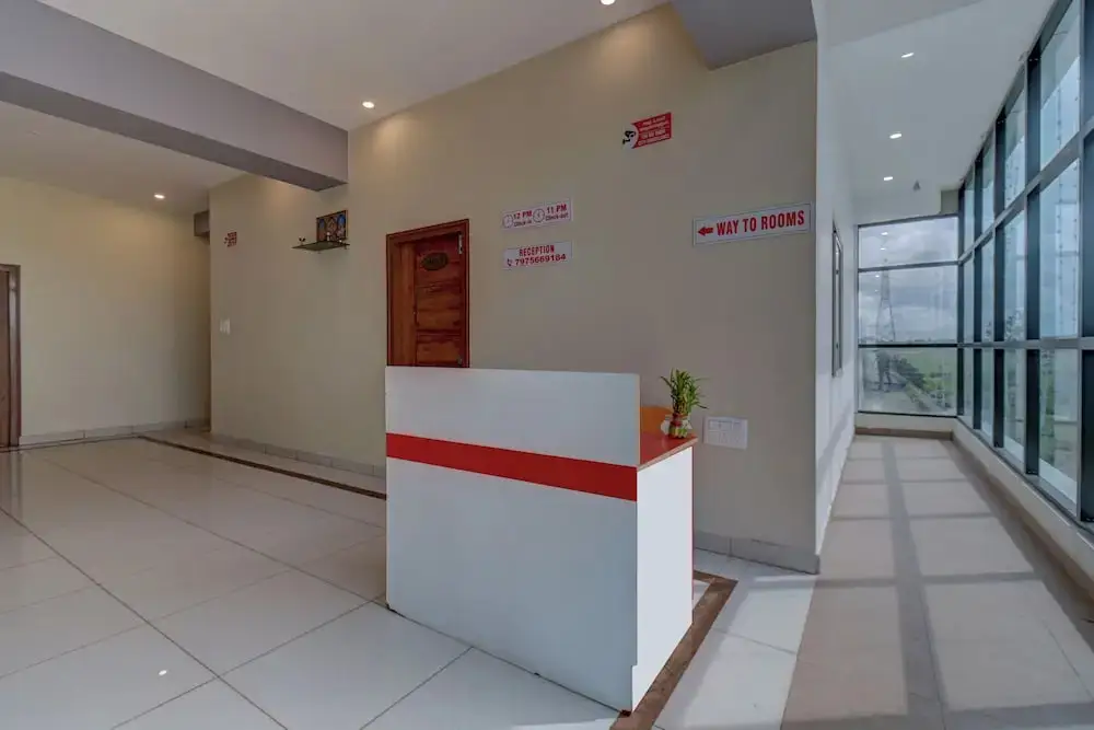 Palahalli: Hotel Light House Comforts - Mysore