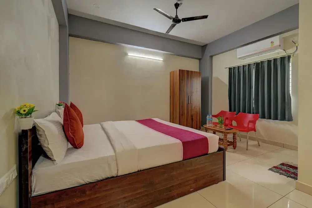 Palahalli: Hotel Light House Comforts - Mysore
