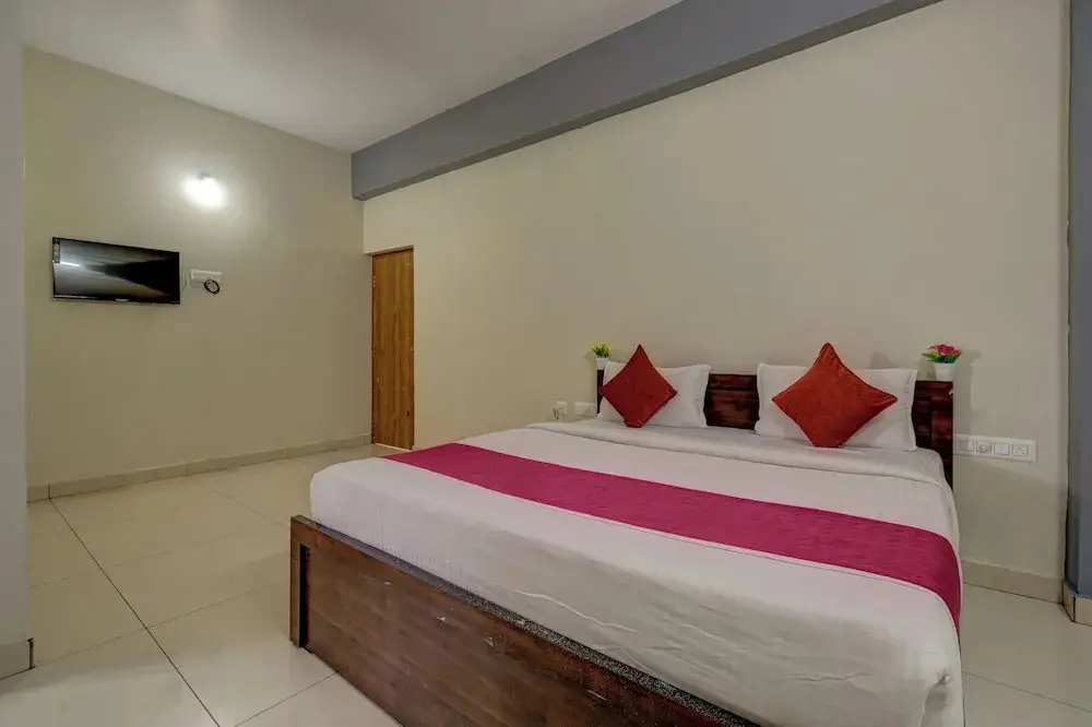 Palahalli: Hotel Light House Comforts - Mysore