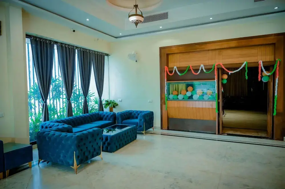 Bilaspur: Hotel Royal Celebration