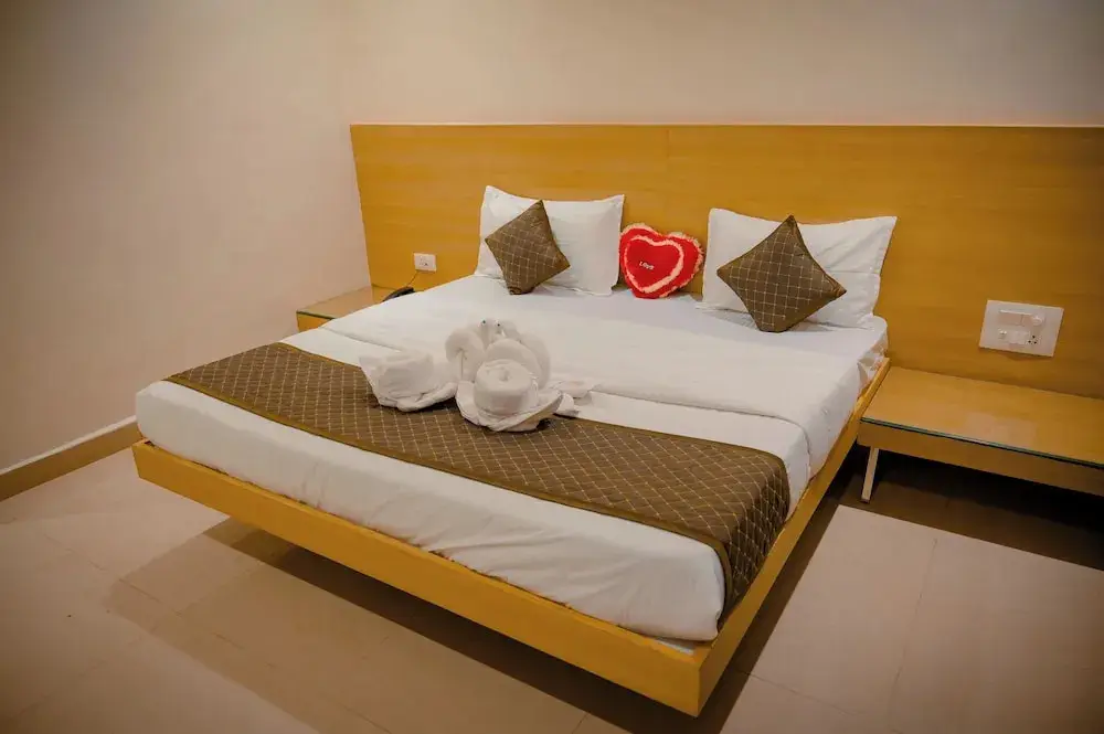 Bilaspur: Hotel Royal Celebration