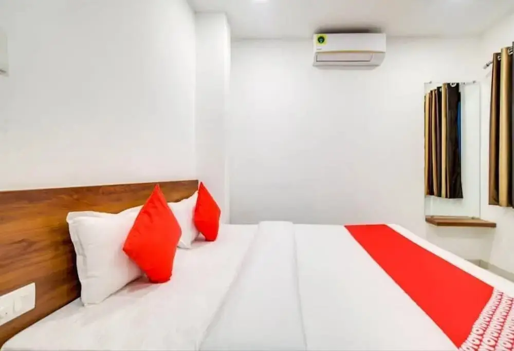 Индаур: Hotel Apple Grand