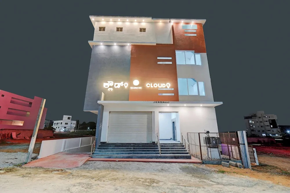 Hotel Cloud 9 Luxury stay - Mysore — фото 1