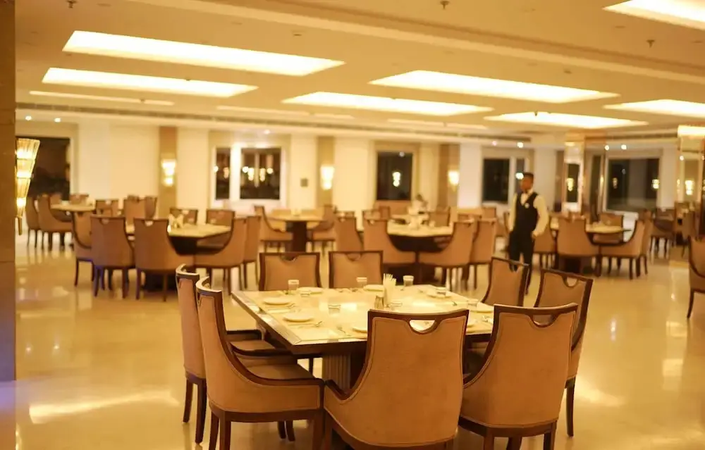 Большая Нойда: Sukhsaroj Hotel And Resorts