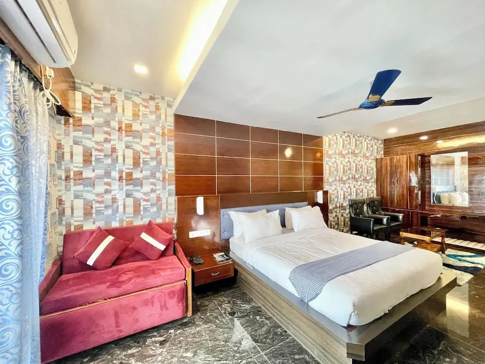 Пури: Hotel V-i sea view - Puri