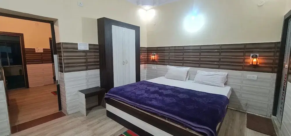 Раджгир: Hotel Vijay