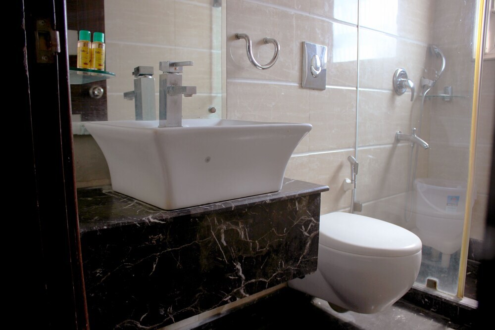 Нью-Дели: FabHotel Tryfena East of Kailash