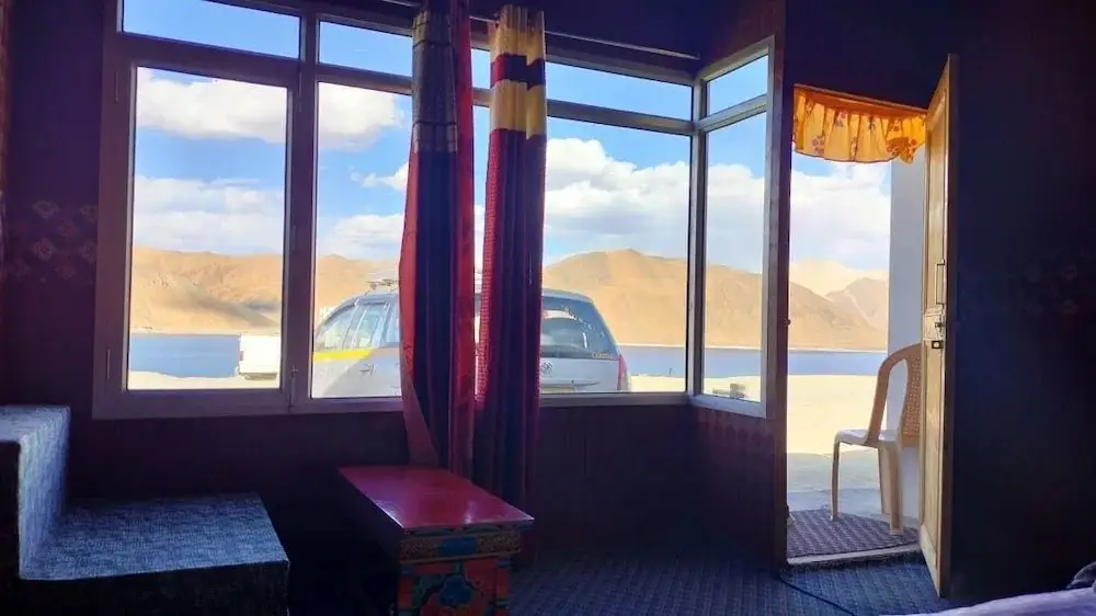 Спангмик: Soma Retreat Cottage Pangong Lake