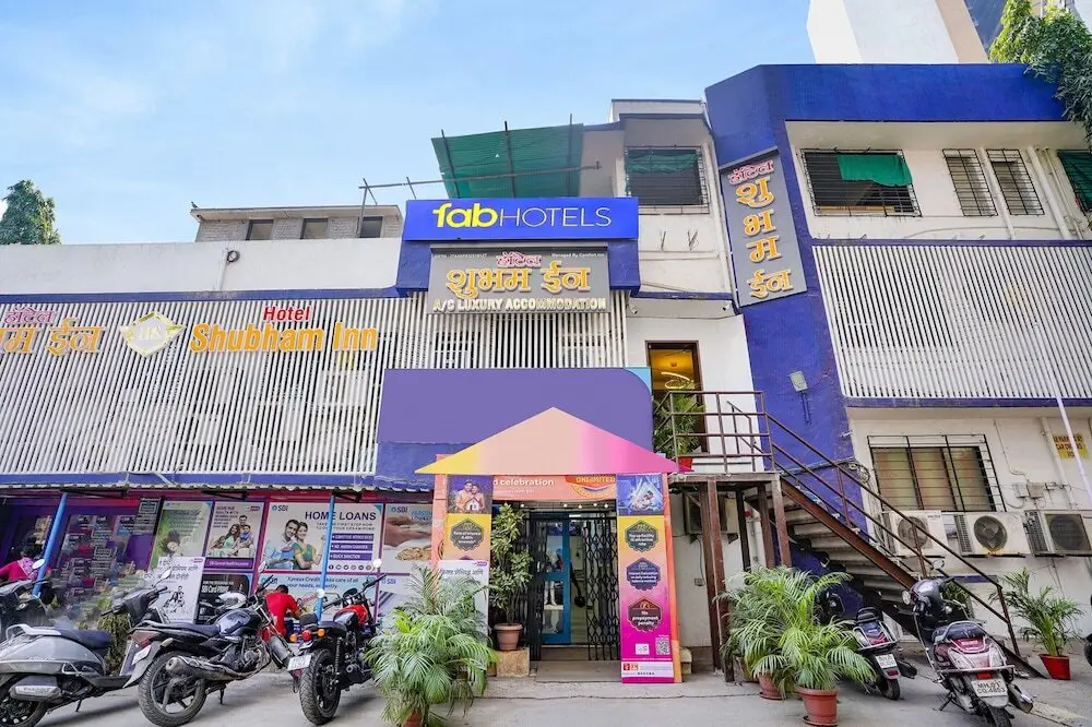 FabHotel Shubham Inn — фото 1