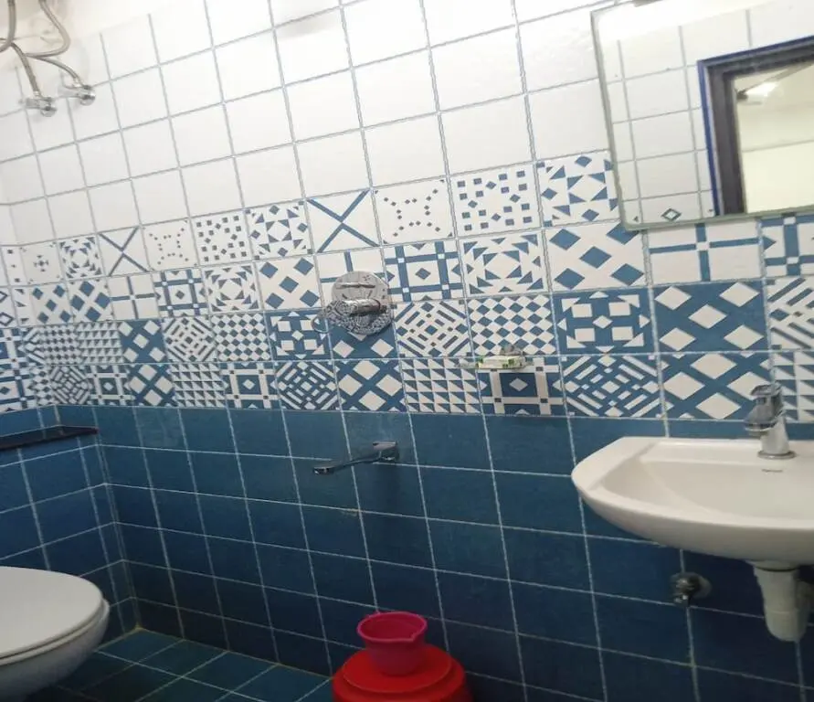 Пудучерри: Meha Breeze Bay View Family Guest House.