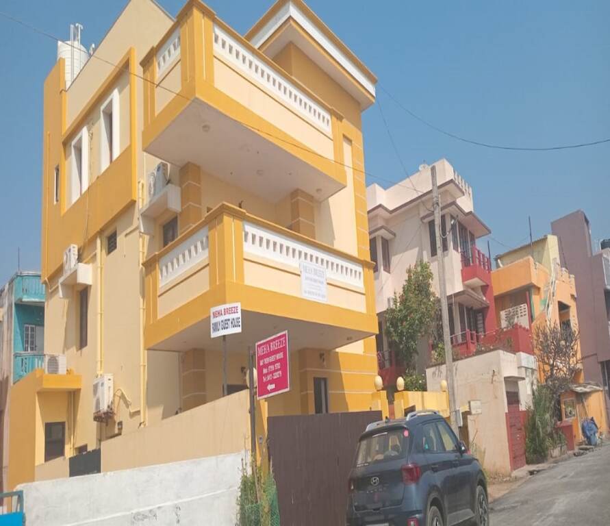 Пудучерри: Meha Breeze Bay View Family Guest House.