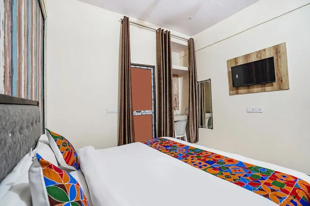 Файзабад: Fabhotel Siya Bihari