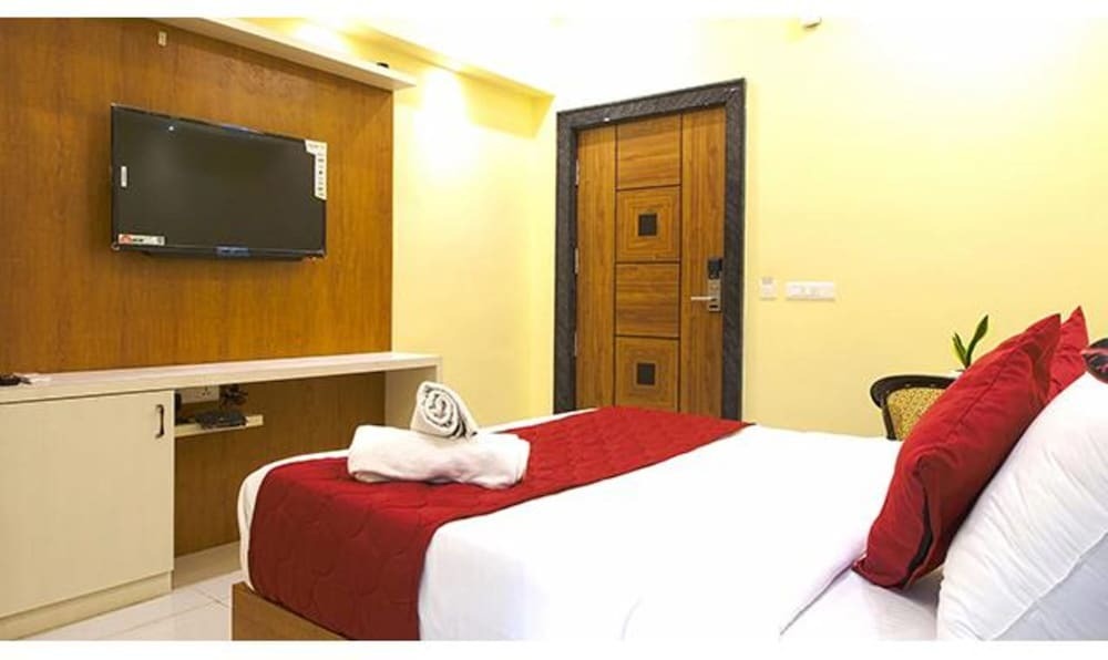 Висакхапатнам: Fabhotel Sb Square