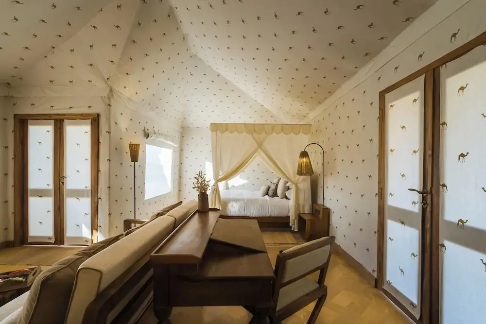 Государственный заповедник Desert National Park: Grand Khalifa Luxury Camp