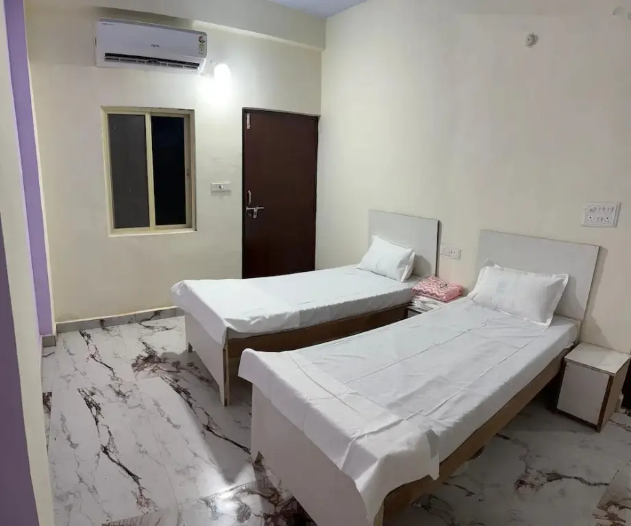 Гвалиор: BSSN Guest House