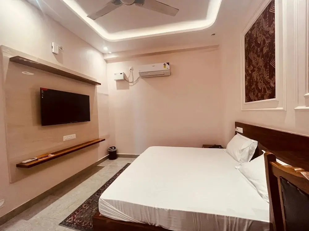 Файзабад: Hotel Ram Anandam Inn
