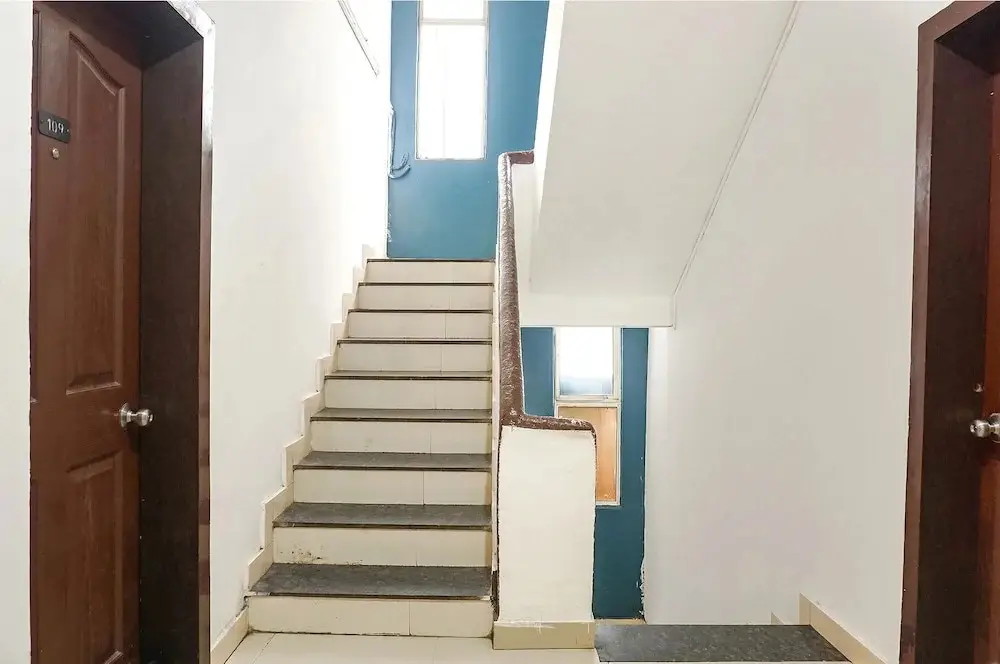 Пуна: Fabhotel Silver Key I