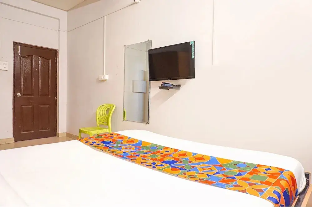 Пуна: Fabhotel Silver Key I