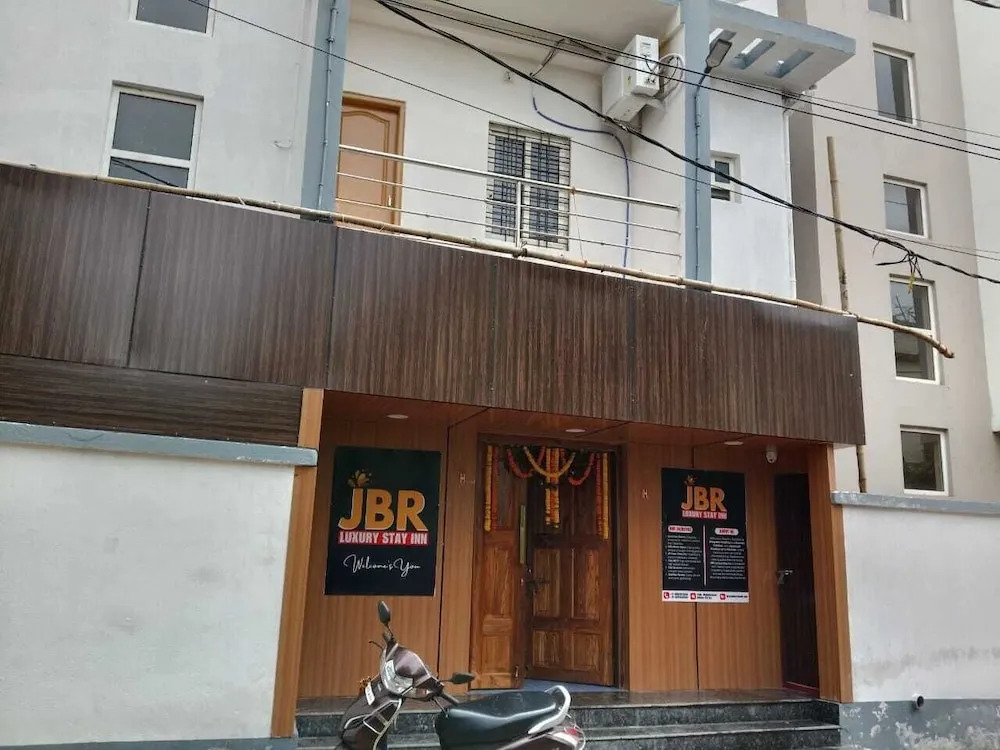 Jbr Stay Inn — фото 1