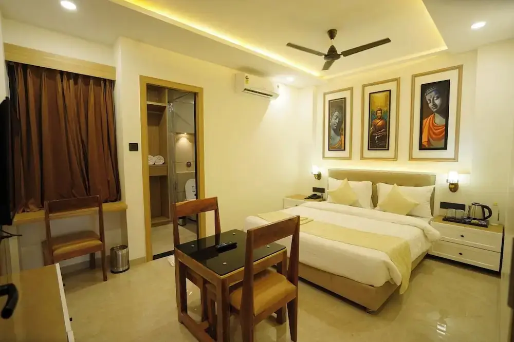 Индаур: Wishotel Premier The Phoenix Hotel 2.O