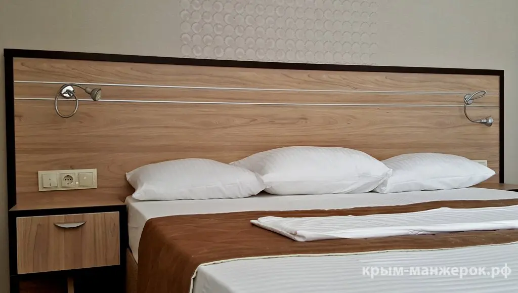 Коктебель: Гостевой дом Крым-Манжерок