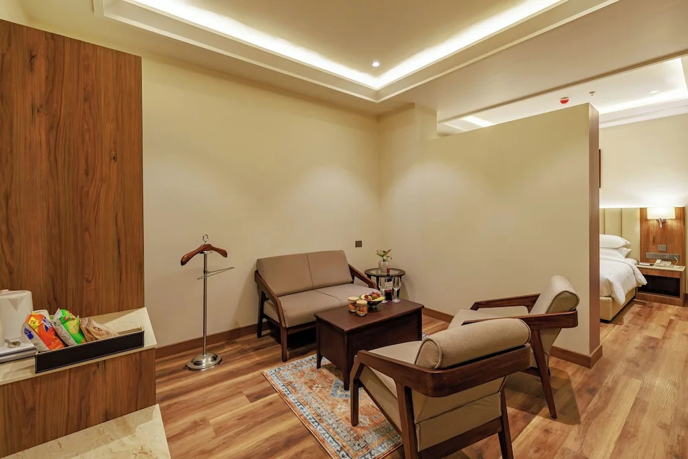 Джайпур: Regenta Place Jaipur, Sirsi Road