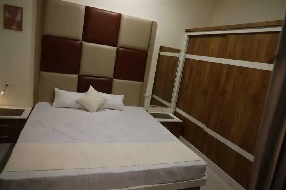 Удджайн: Nandi Homestay