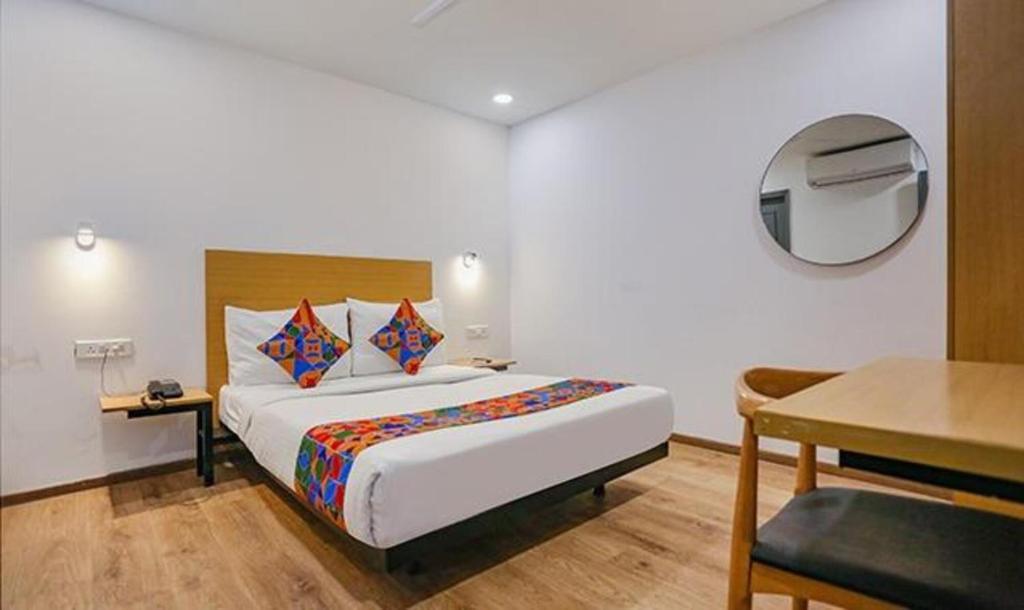 Нью-Дели: FabHotel Indraprastha