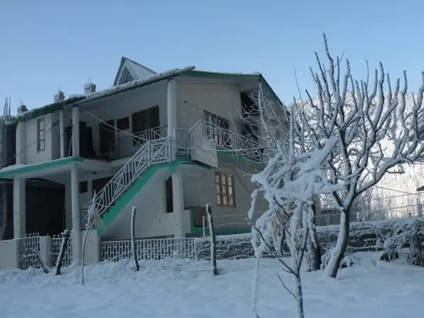 Манали: Narayan Vatika Cottage