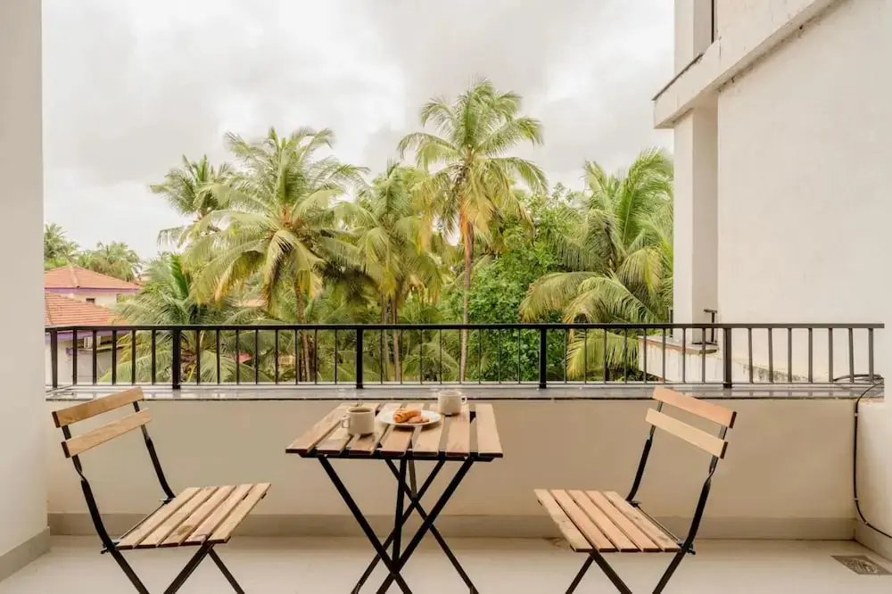 Кандолим: Spacious 3-br Apartment With Pool in Candolim