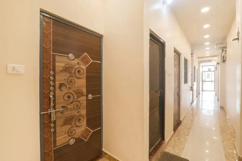 Fabhotel Rk Palace — фото 1