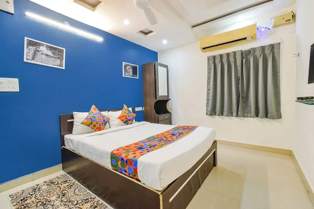 Fabhotel Broholic Prime Suites — фото 1