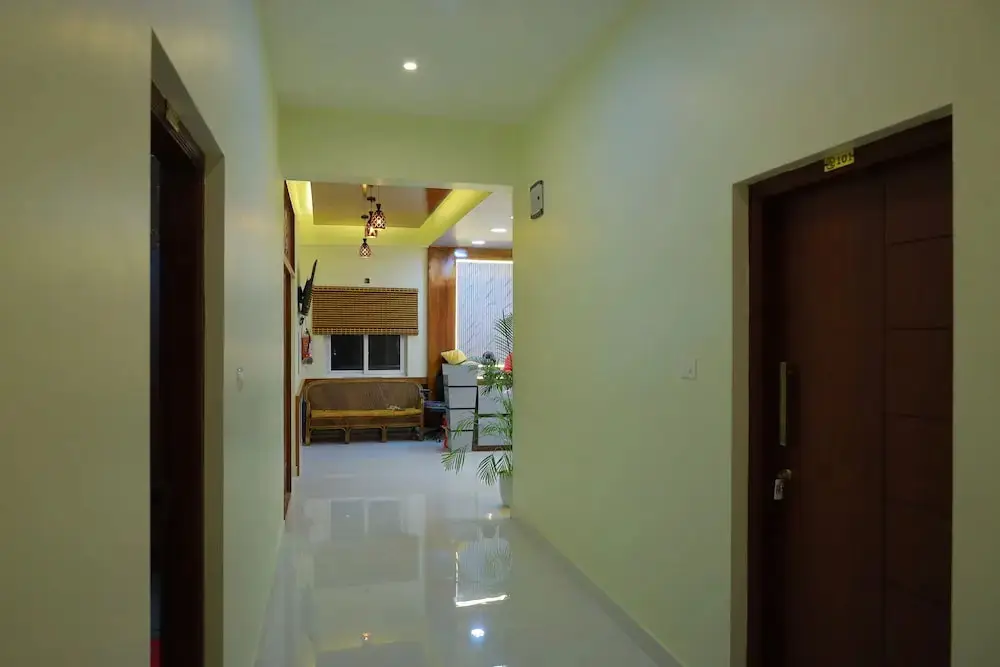 Azhagu Beach Resort — фото 1
