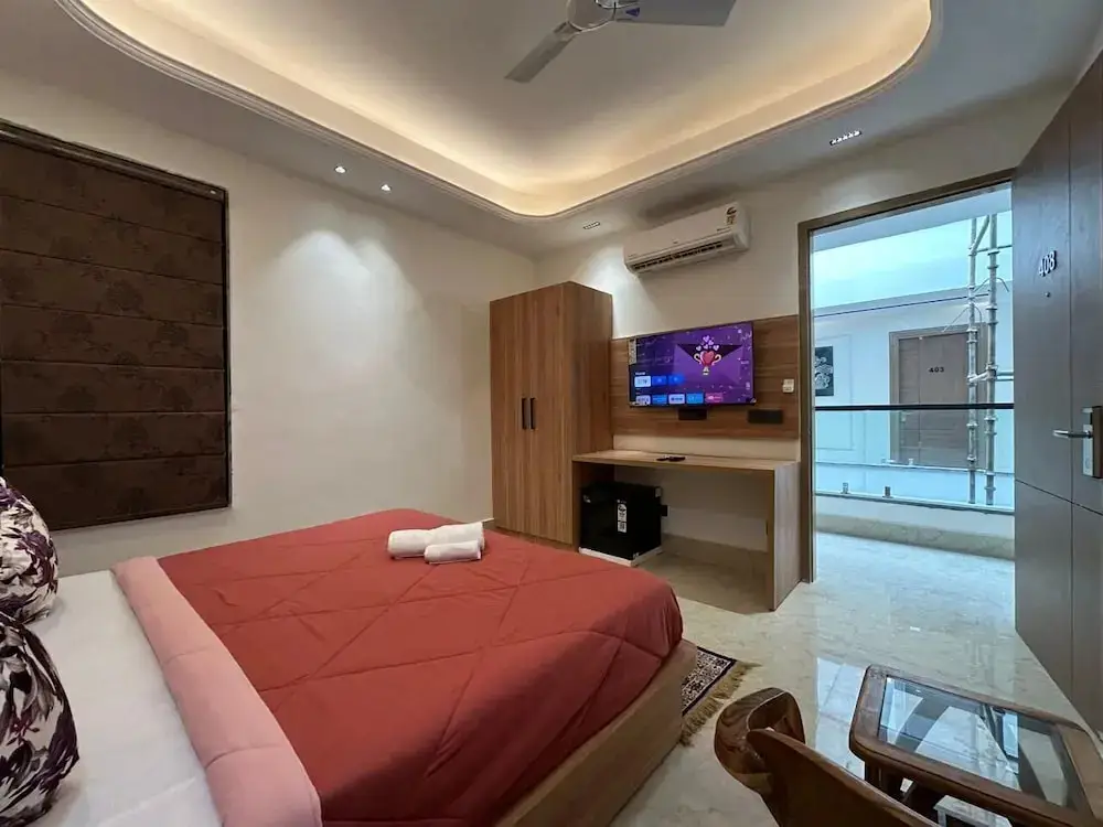 Гуруграм: Blue Moon Residency Sector 53 Gurgaon