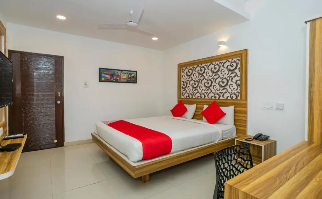 Бангалор: Hotel Dhruv Palace Bengaluru