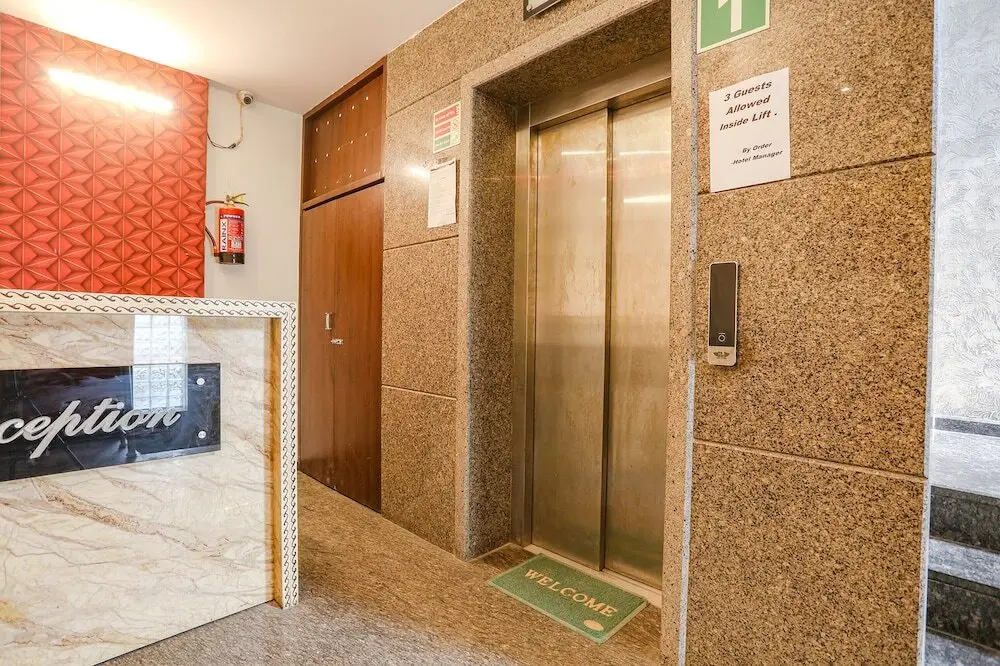 Канпур: Fabhotel Mng
