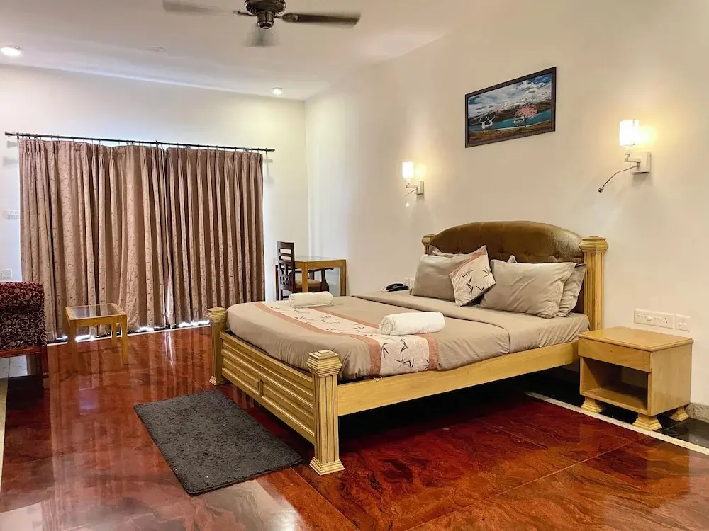 Мандрем: SPARV Aulakhs Resort