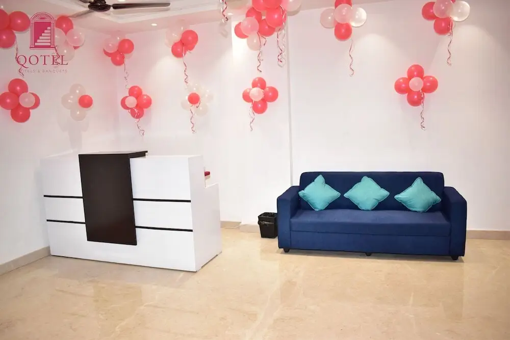 Нью-Дели: Qotel Hotel Ashok Vihar