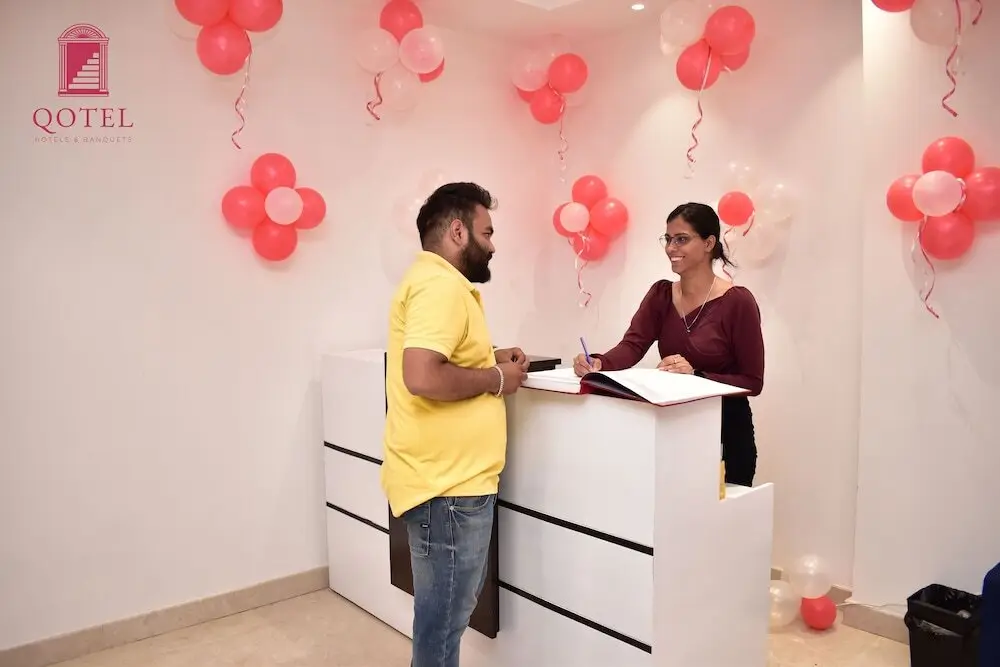 Нью-Дели: Qotel Hotel Ashok Vihar