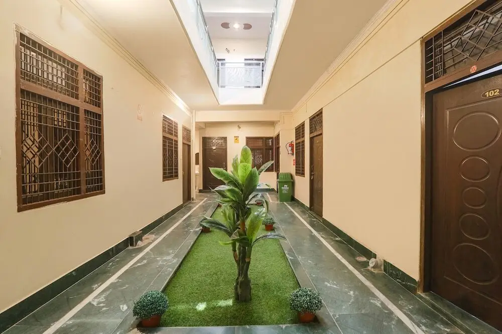 Праяградж: FabHotel Haidri