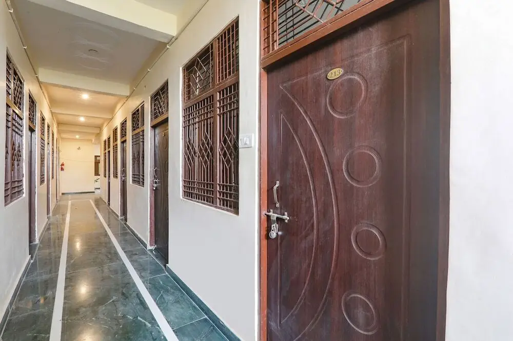 Праяградж: FabHotel Haidri