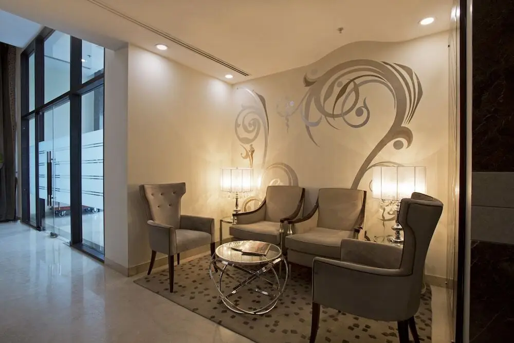 Нью-Дели: Inde Hotel Chattarpur