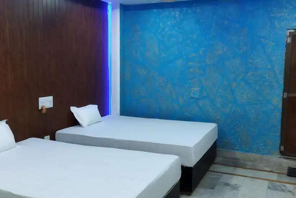 Джорхат: Hotel President