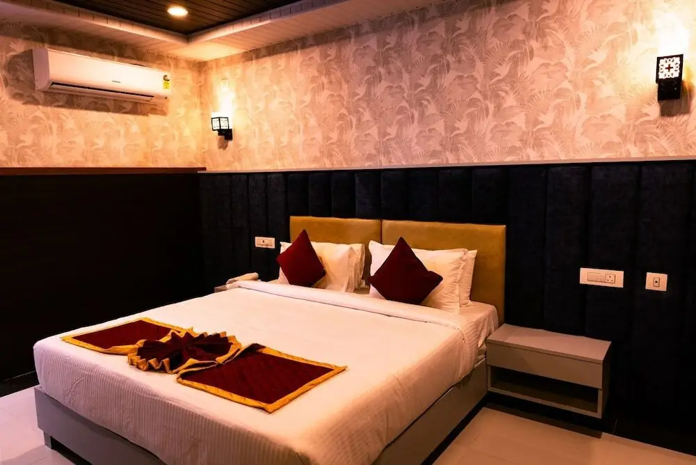 Тирупати: Hotel Grand Orchid