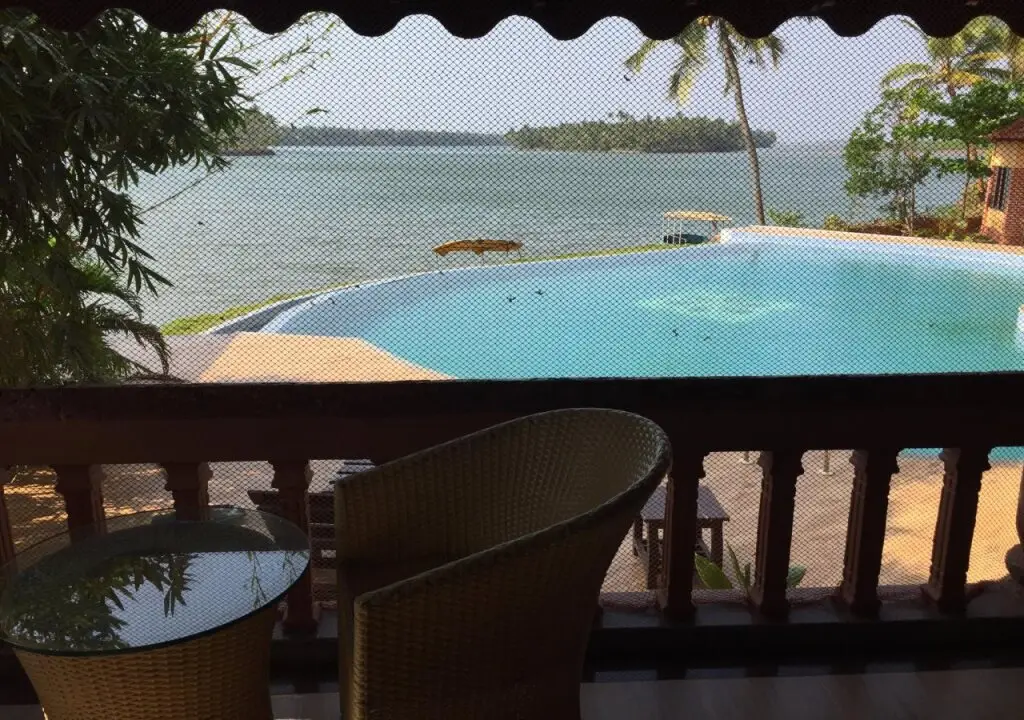 Малпе: Paradise Lagoon