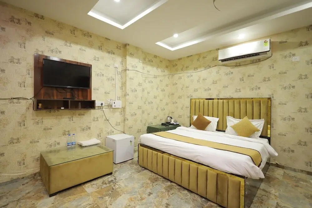 Вриндаван: Tulsi Garden - Near Prem Mandir Vrindavan
