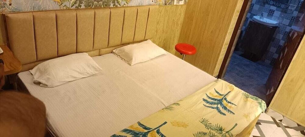 Варанаси: Hotel Ambassador