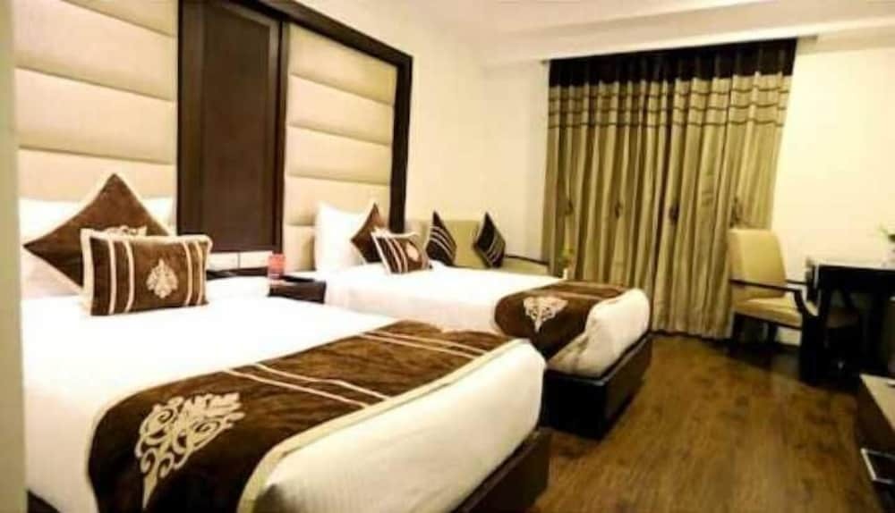 Нью-Дели: Hotel Pitrashish Pride Delhi Igi Airport