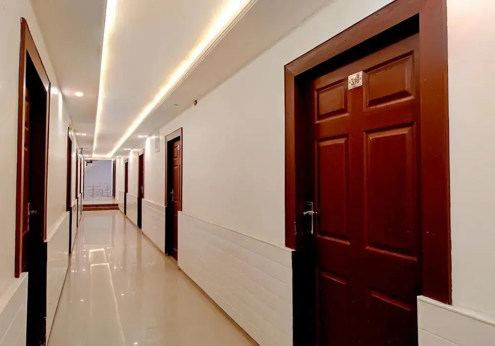 Шринагар: FabHotel Prime Royal Park