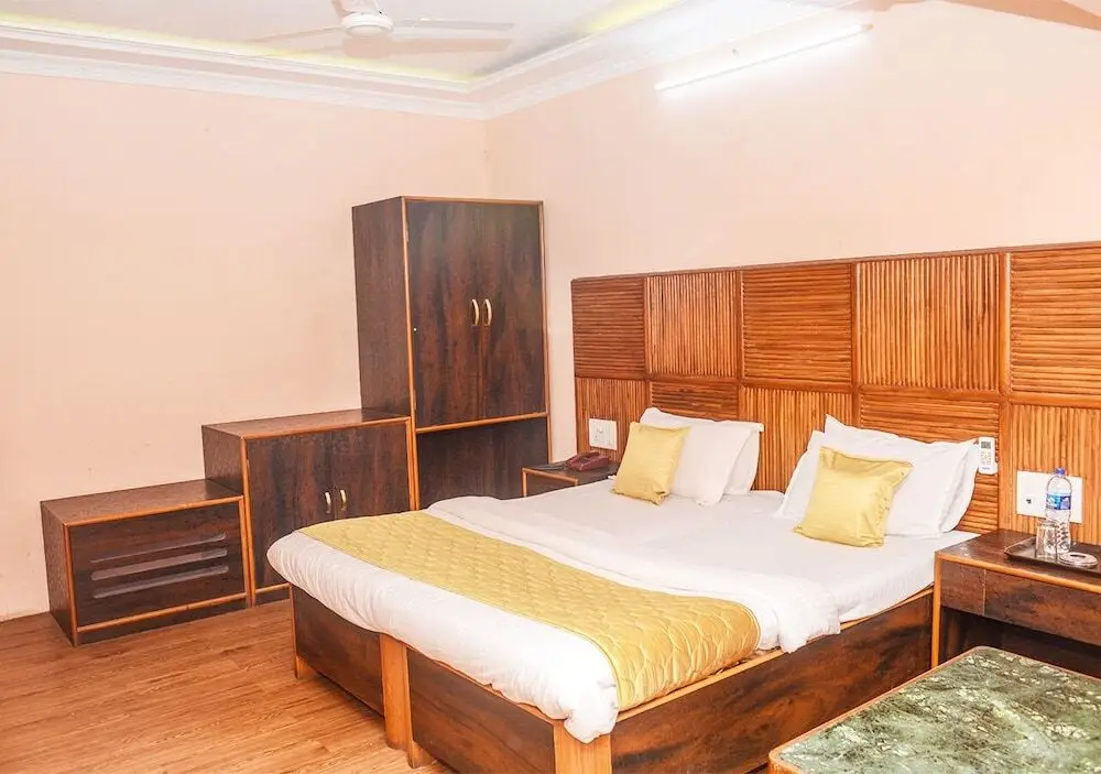 Мумбаи: Hotel Subhash